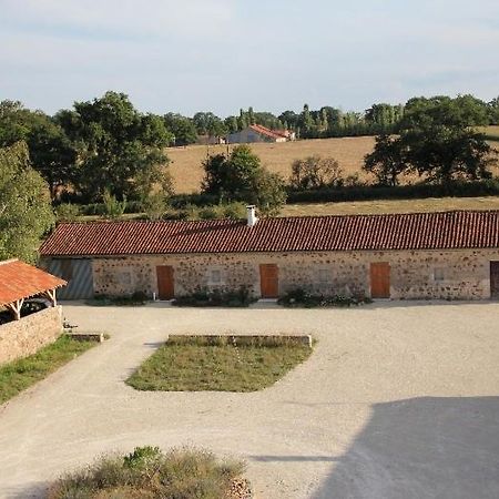 Gite Val Des Pres Villa Millac  Exterior photo